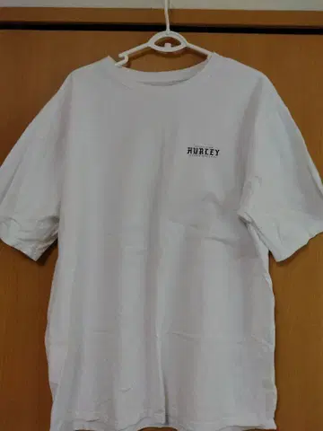 Hurley 할리 티셔츠 L 사이즈