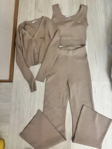 GYDA 룸웨어 셋업