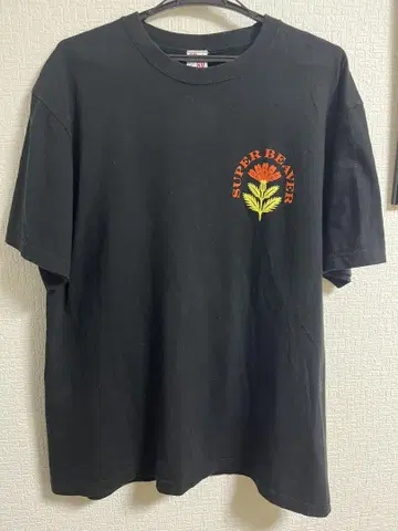 SUPER BEAVER 월 아트 티셔츠 (XL)