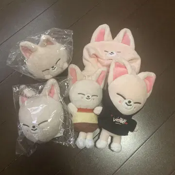 아이엔 굿즈 세트 (2번째 사진 있습니다)