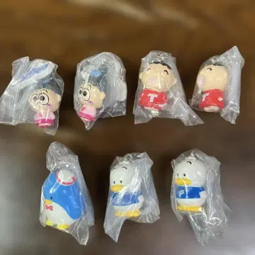산리오 캐릭터 올스타 오리 펙 턱시도 샘 타아보