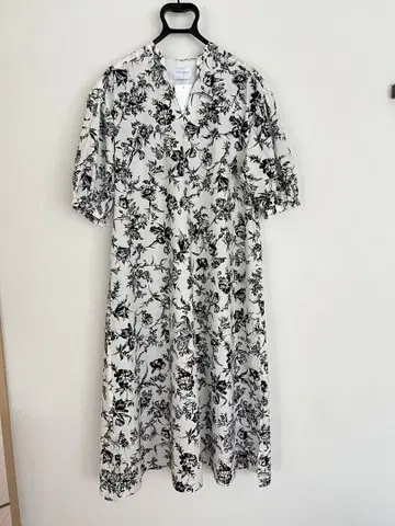 UNITED ARROWS 플라워 프린트 반팔 롱 원피스