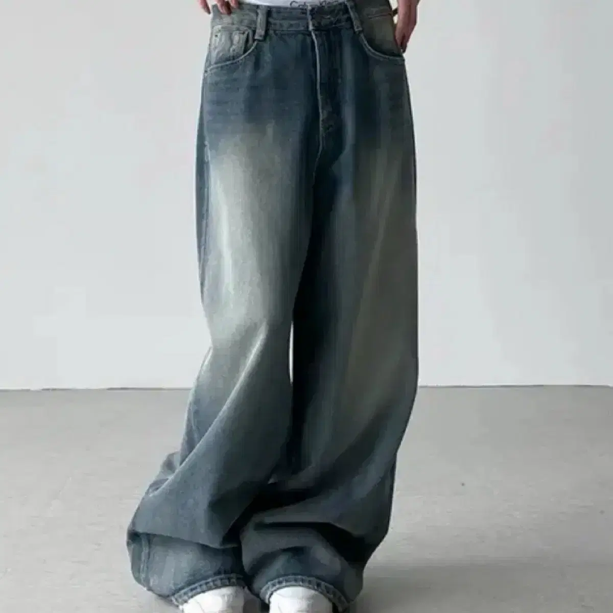 【MODIMOOD】momuseo flare pocket denim Modimood momuseo Flare Pocket Self-produced Denim Pants