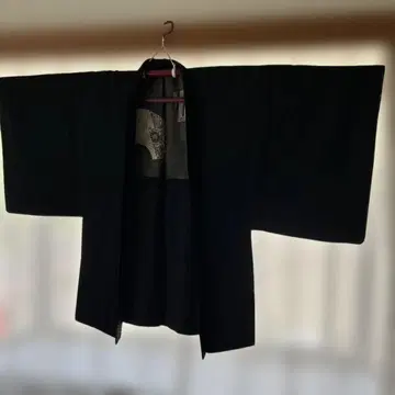 견직 블랙 외 하나 누에 겉옷 기모노