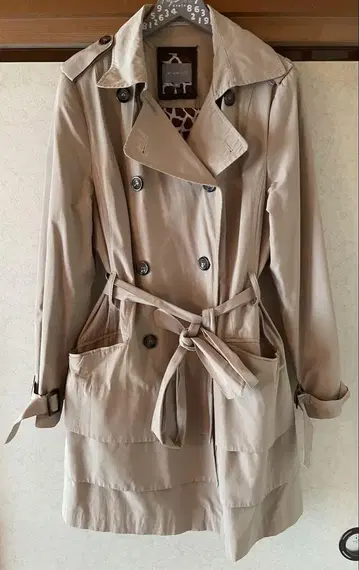Marks&Spencer Per Una 베이지 트렌치코트