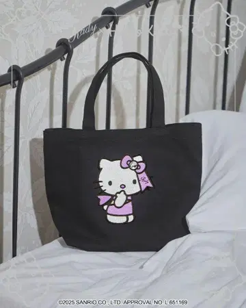 rady Hello Kitty 토트백 블랙 키티