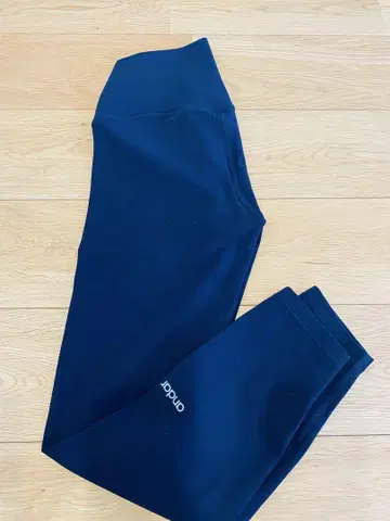 안다르 레깅스 블랙 2