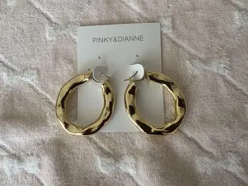 PINKY&DIANNE 골드 후프 귀걸이