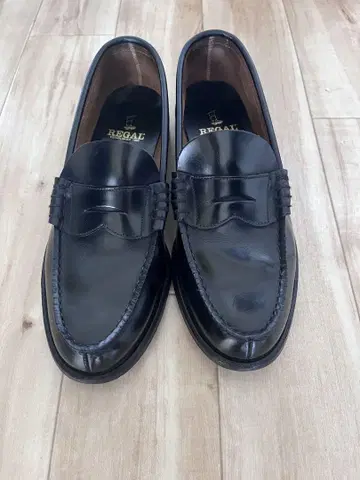 REGAL 블랙 가죽 로퍼