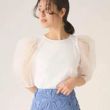 셀포드 퍼프 슬리브 탑 36