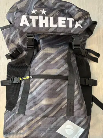ATHLETA 스트라이프 패턴 백팩