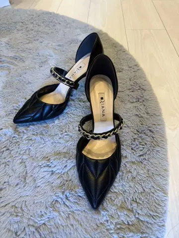 DIANA 사이드 오픈 펌프스 22.0cm