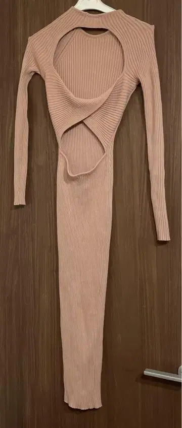 Elisabetta franchi 백산 니트 원피스 엘리사베타