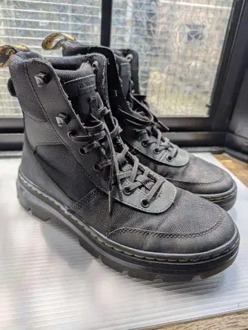 Dr. Martens COMBS TECH 블랙 7 US M