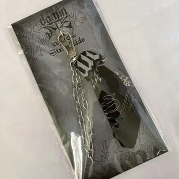 미개봉품 straykids 반다나 키링 dominATE JAPAN