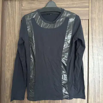 EMPORIO ARMANI 긴팔 티셔츠 M 블랙