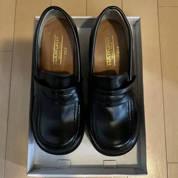 HARVAR 블랙 통굽 로퍼 23.0cm