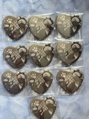 잣토 콘나몬 캔뱃지