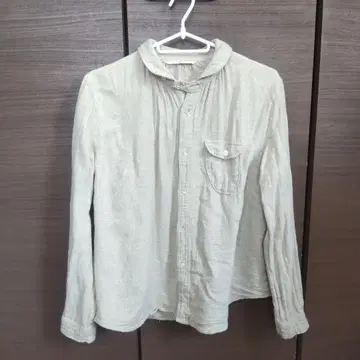 베이지 텍스처 긴팔 셔츠