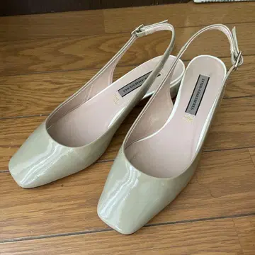 INTER-CHAUSSURES 에나멜 백 스트랩 펌프스