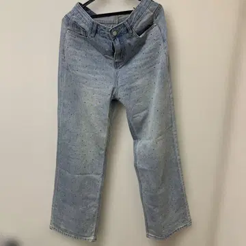비즈 장식 라이트 블루 와이드 레그 데님