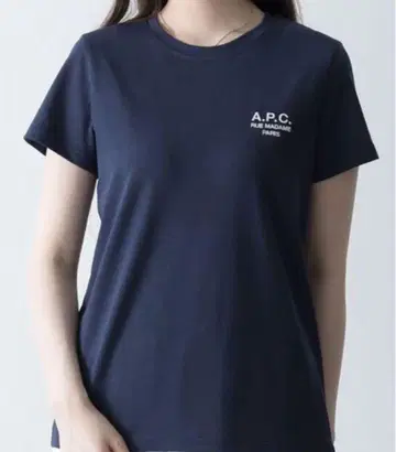 아페쎄 네이비 로고 티셔츠
