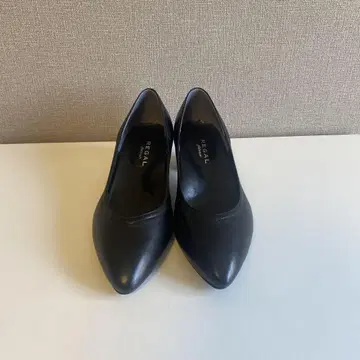 리걸 REGAL 펌프스 블랙