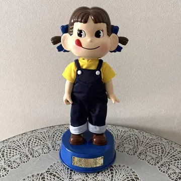 페코짱 목 흔들 인형 [Milky 버전]