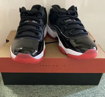 Air Jordan 11 Retro 블랙/레드