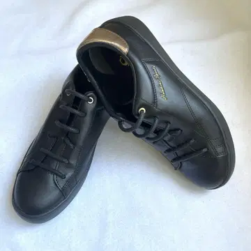 미사용 HAWKINS SPORT 로우 컷 스니커즈 24cm