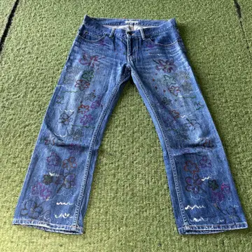 TSUMORI CHISATO 츠모리치사토 데님 청바지 페인트