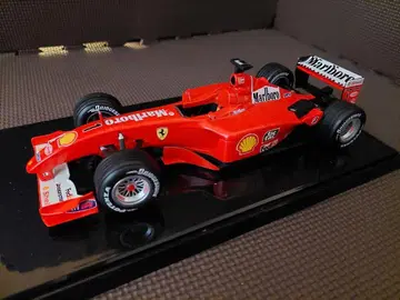 1/18 Ferrari F2001 M. 슈마허 Marlboro 로고