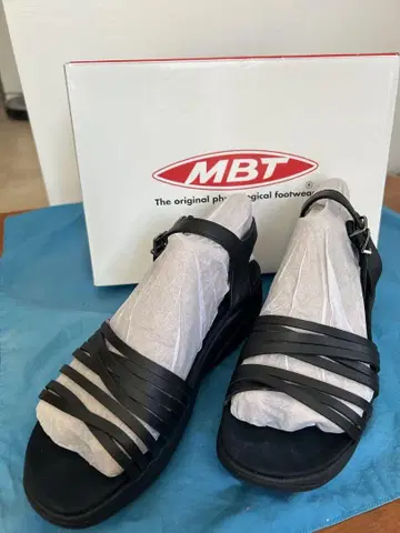 MBT Kaweria 6 W Sandal 블랙 39
