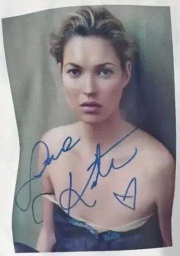케이트 모스 티셔츠 Kate moss 패션 모델 diva 사인