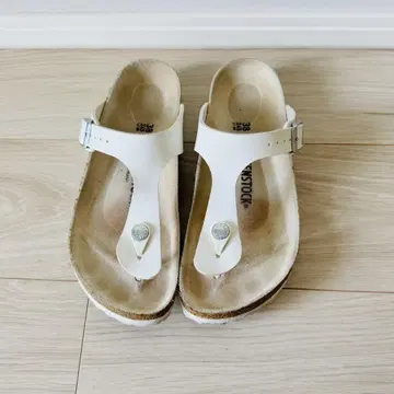 BIRKENSTOCK 화이트 플립플랍 38