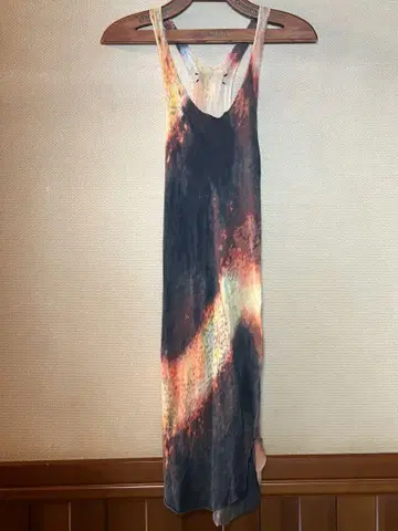 ifsixwasnine MINIMAM 탱크탑 슬리브리스 LGB