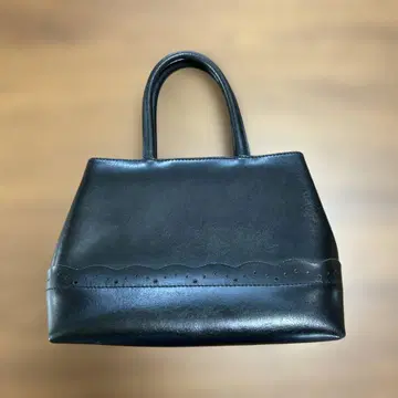 훌라 블랙 핸드백