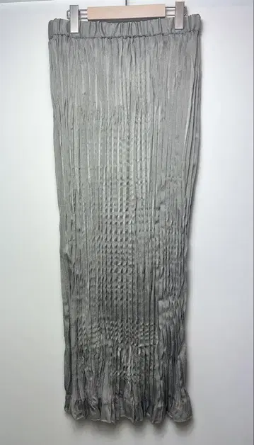 새상품 araara 아라아라 플리츠 타이트 스커트 25SS