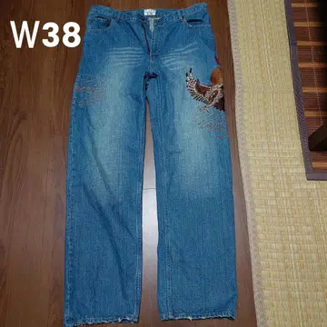 카라쿠리타마시 자수 디자인 라이트 블루 데님 W38