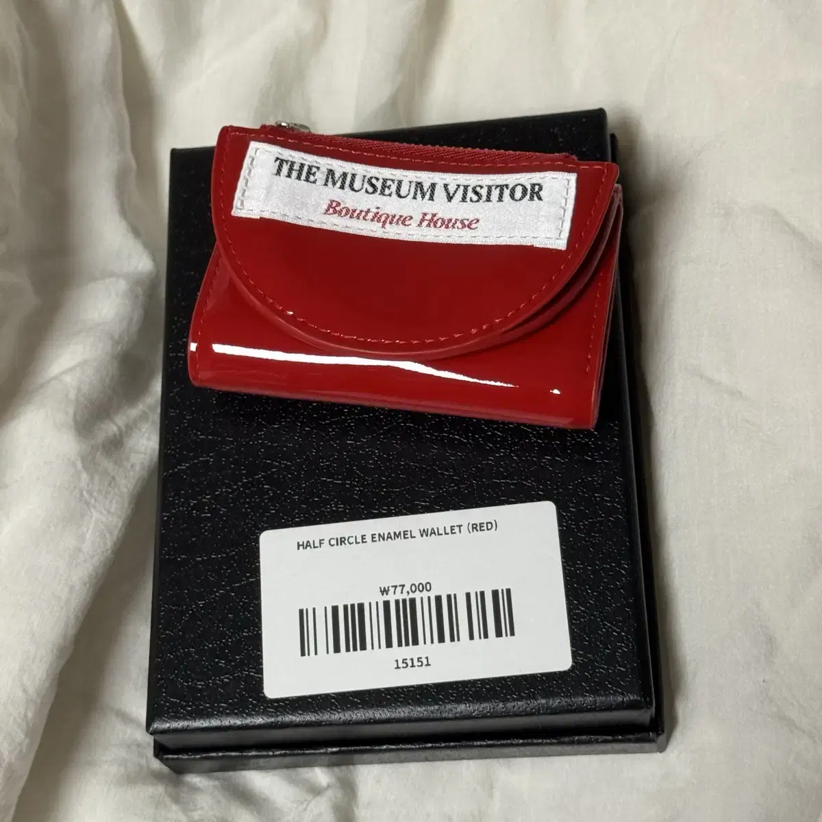 大人気 【THE MUSEUM VISITOR】 HALF CIRCLE ENAMEL WALLET THE MUSEUM VISITOR☆財布☆人気☆HALF CIRCLE ENAMEL WALLET
