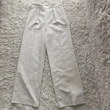핑키앤다이안 턱 와이드 팬츠 36