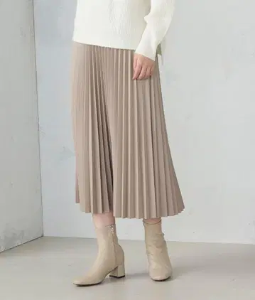 베이지 플리츠 롱 스커트 가을 상품