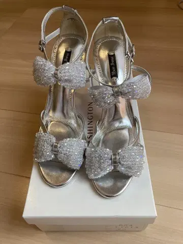 실버 비쥬 샌들 pure Soeur 23.5cm