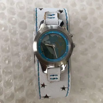 FOSSIL 화이트 가죽 별 모양 장식 손목시계