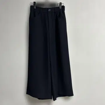 비쓰리 드레이프 트윌 와이드 네이비