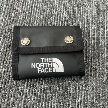 THE NORTH FACE 3단 폴더형 지갑 블랙