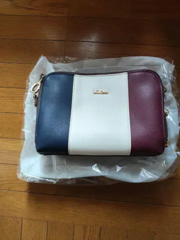클레리아 미니 숄더백