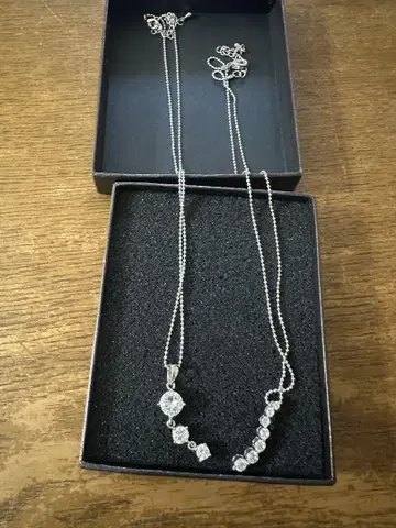 TOM'S DIAMOND 엘레강트 목걸이 2개