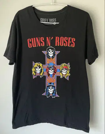 건즈 앤 로지즈 GUNS N' ROSES 티셔츠 M
