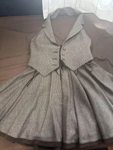 COS.PRETTO(NOS.PROJECT) 플레어 스커트 베스트 세트